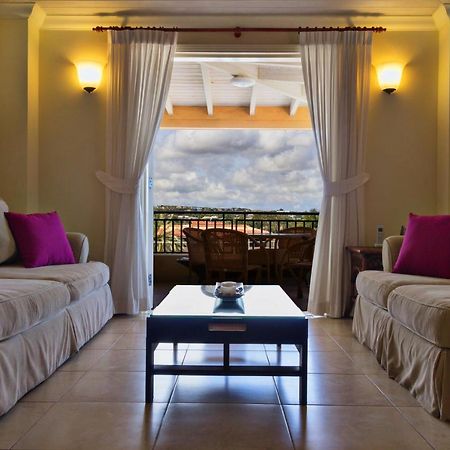 White Sands Beach Condos Christ Church Extérieur photo