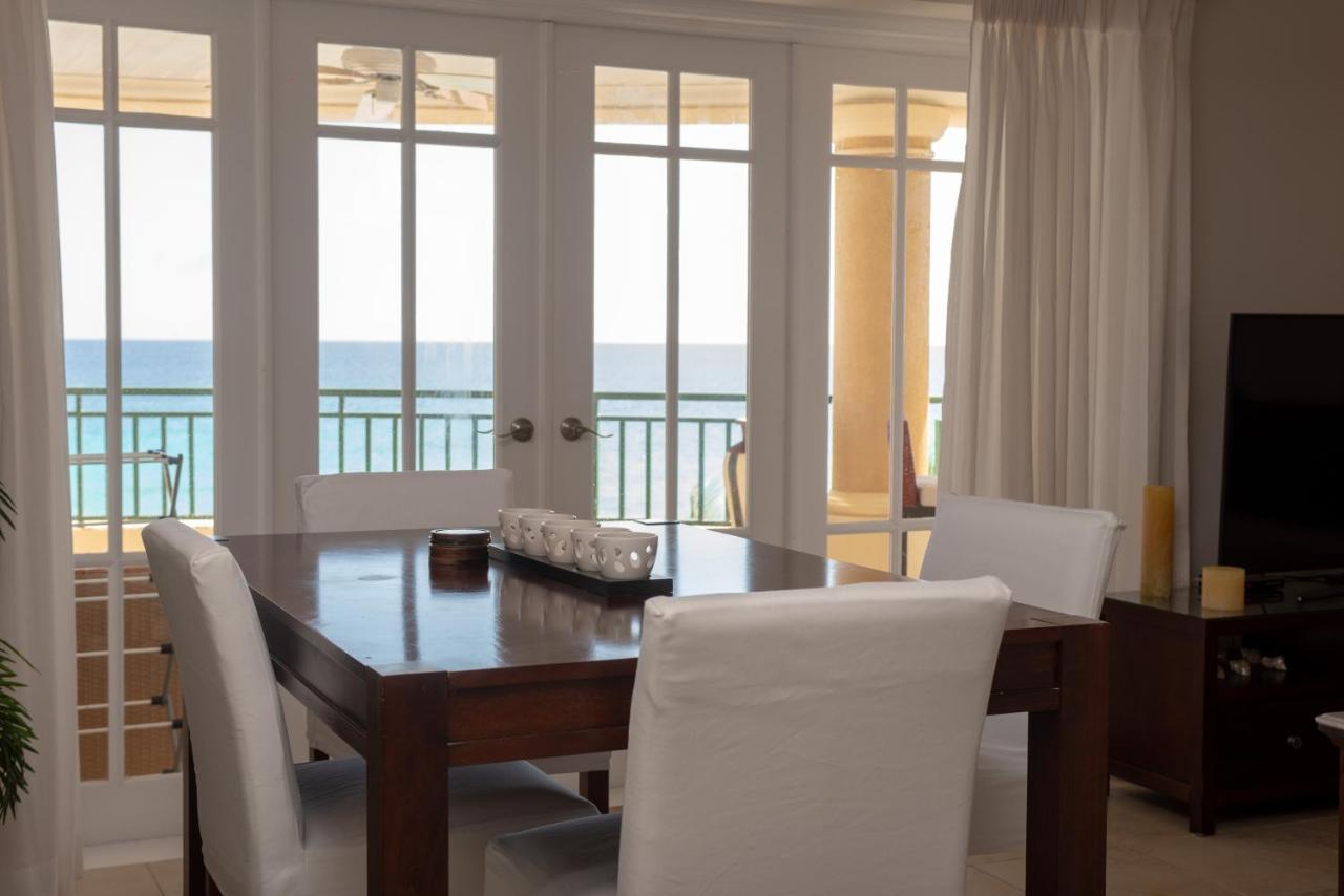 White Sands Beach Condos Christ Church Extérieur photo
